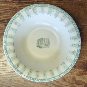 Pfaltzgraff Naturewood Birdhouse 7.25" Stoneware Bowl Red Logo Chipped